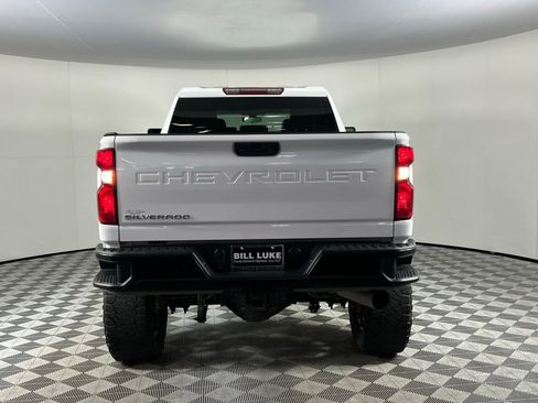 Used 2020 Chevrolet Silverado 2500 W/T w/ WT Convenience Package image 8