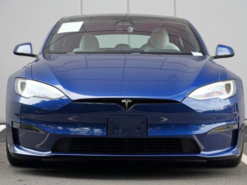 Used 2022 Tesla Model S AWD/4WD image 5