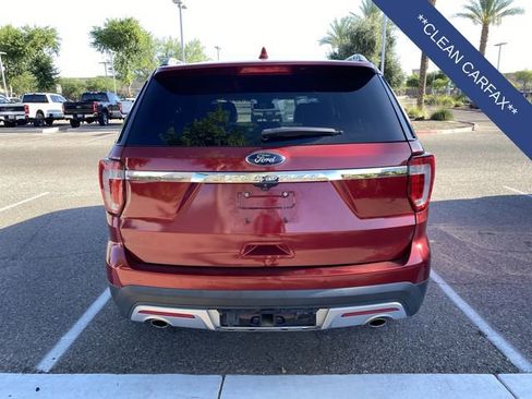 Used 2017 Ford Explorer XLT w/ Equipment Group 202A AWD/4WD image 3