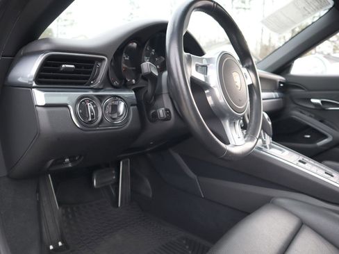 Used 2015 Porsche 911 Carrera S image 42