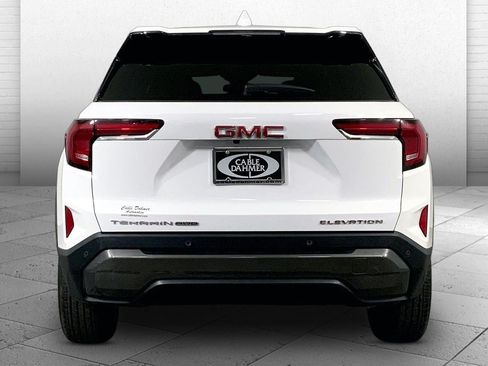 Used 2026 GMC Terrain Elevation AWD/4WD image 3