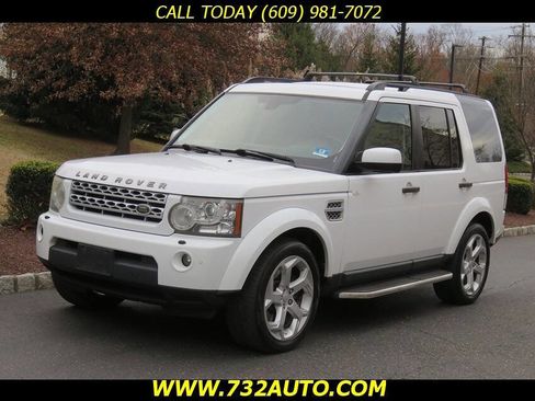 Used 2013 Land Rover LR4 HSE image 1