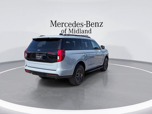 Used 2025 Ford Expedition Tremor AWD/4WD image 8
