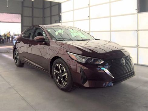 Used 2025 Nissan Sentra SV w/ All-Weather Package FWD image 11