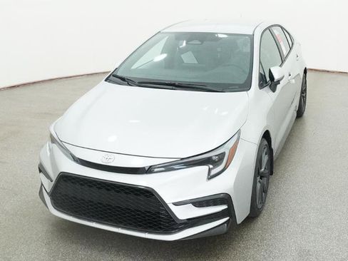 New 2026 Toyota Corolla SE FWD image 3