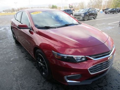 Used 2018 Chevrolet Malibu LT image 7