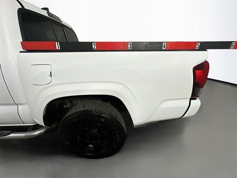 Used 2019 Toyota Tacoma SR w/ SR Convenience Package image 32