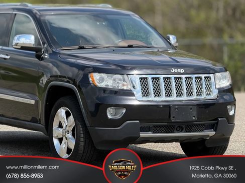 Used 2012 Jeep Grand Cherokee Overland Summit AWD/4WD image 15