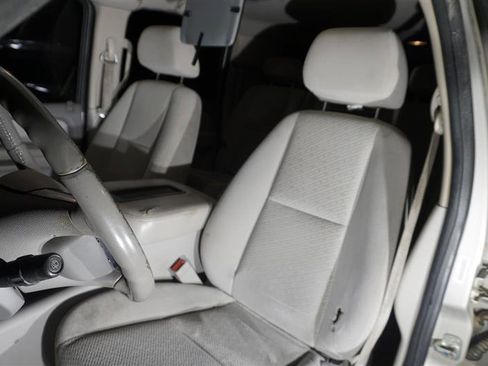 Used 2007 GMC Yukon XL SLE image 9