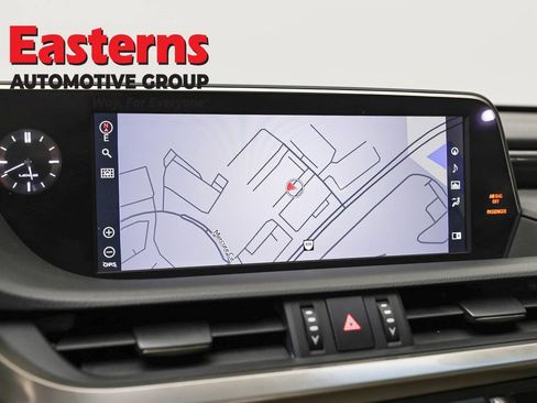 Used 2020 Lexus ES 350 w/ Accessory Package FWD image 19