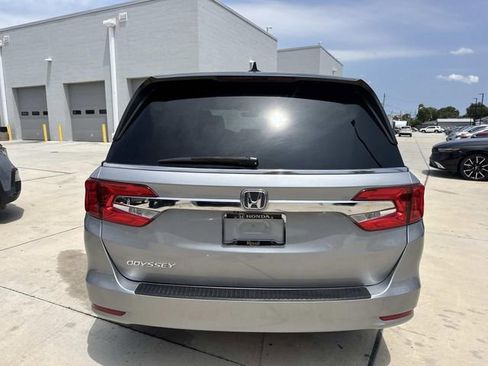 Used 2019 Honda Odyssey EX-L image 6