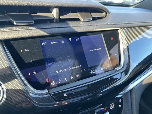Certified 2024 Cadillac XT6 Sport w/ LPO, Floor Liner Package AWD/4WD image 16