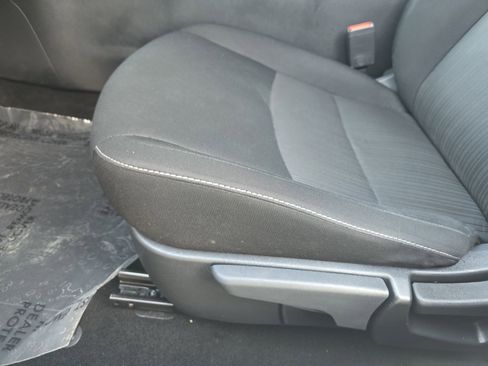 Used 2022 Nissan Sentra SV w/ Electronics Package FWD image 27
