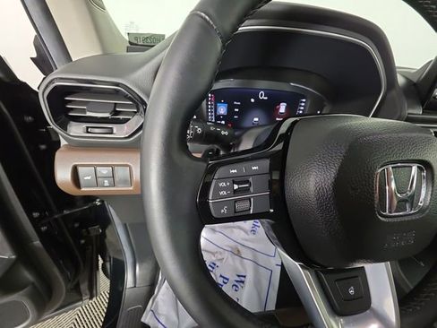 Used 2024 Honda Pilot Elite image 27