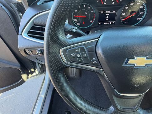 Used 2024 Chevrolet Malibu LT FWD image 19