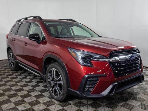Used 2026 Subaru Ascent Limited AWD/4WD image 14