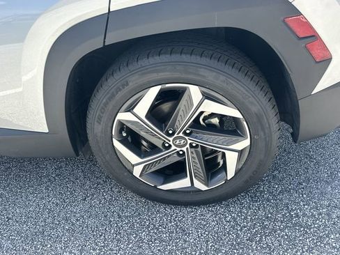 Certified 2024 Hyundai Tucson SEL FWD image 10