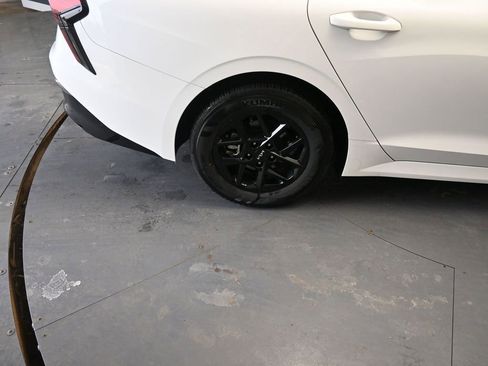 Used 2025 Kia K5 LXS image 20