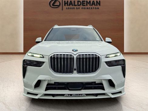 Used 2024 BMW ALPINA XB7 image 2