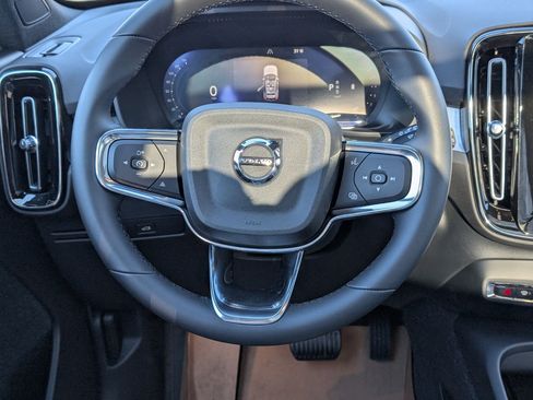 New 2026 Volvo XC40 B5 Ultra w/ Protection Package Premier image 15