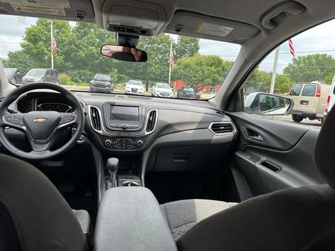 Used 2024 Chevrolet Equinox LT w/ LPO, Floor Liner Package AWD/4WD image 24