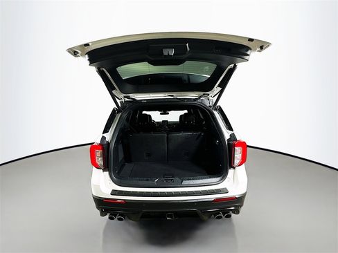 Used 2020 Ford Explorer ST w/ ST Street Pack image 36