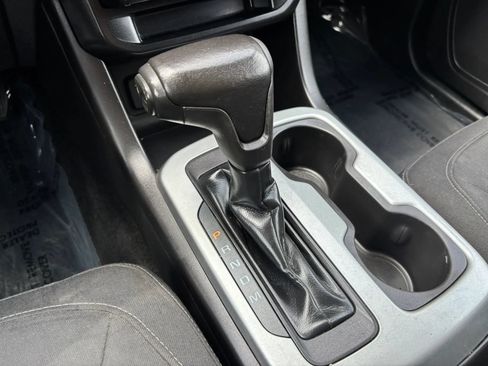 Used 2016 Chevrolet Colorado LT w/ LT Convenience Package RWD image 39