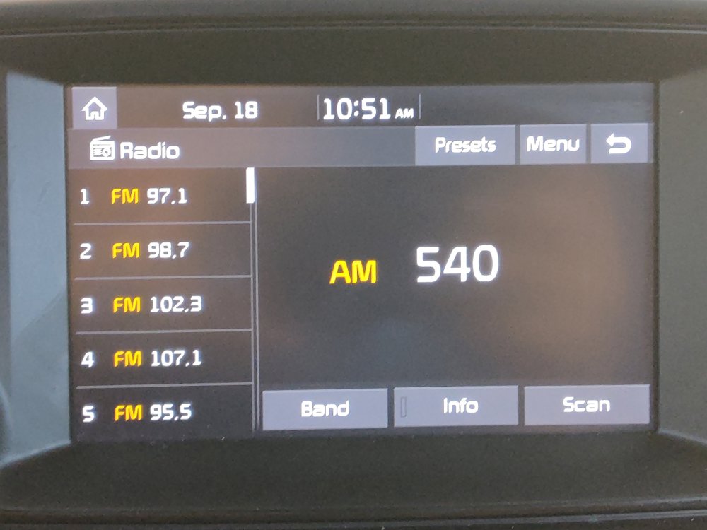 Used 2019 Kia Sorento AWD image 25