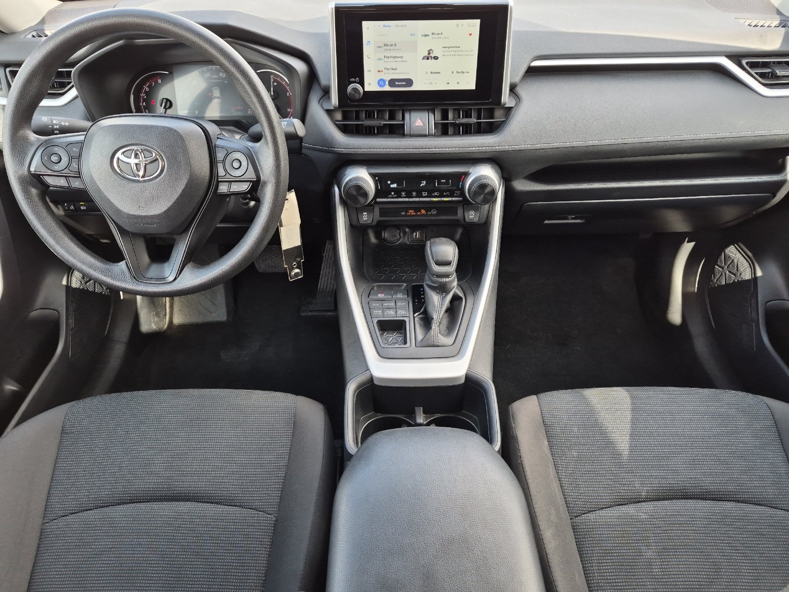 Certified 2025 Toyota RAV4 LE AWD/4WD image 12