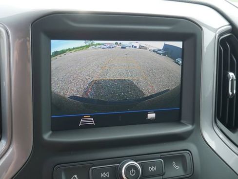 Used 2022 Chevrolet Silverado 2500 Custom w/ Custom Convenience Package AWD/4WD image 3