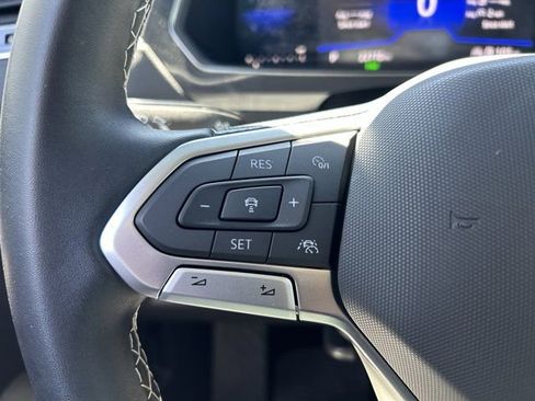 Certified 2023 Volkswagen Tiguan SE AWD/4WD image 18