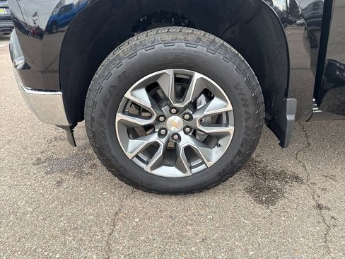 Used 2026 Chevrolet Silverado 1500 LT image 27
