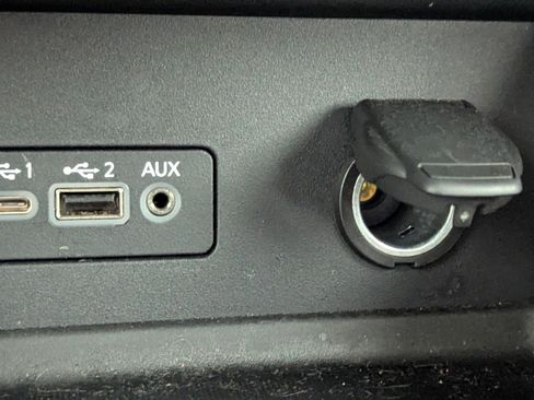 Used 2023 Nissan Sentra SV w/ All-Weather Package image 28