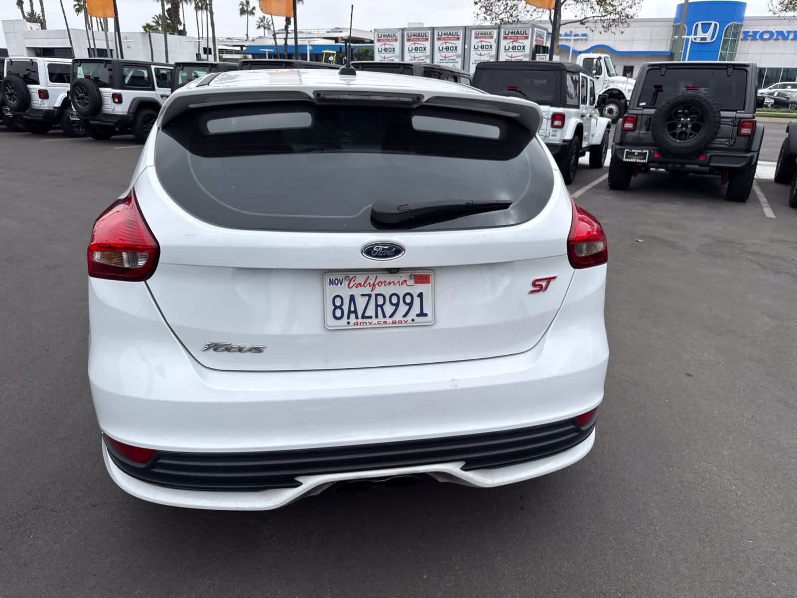 Used 2017 Ford Focus ST FWD image 13