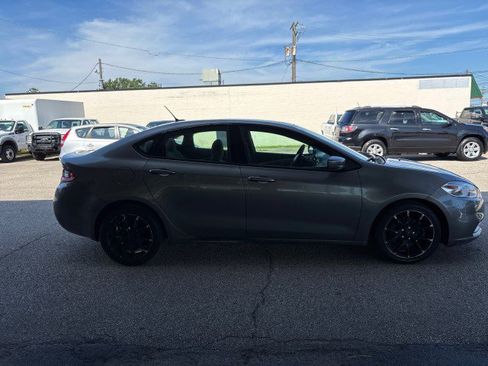 Used 2013 Dodge Dart SXT w/ Popular Equipment Group image 4