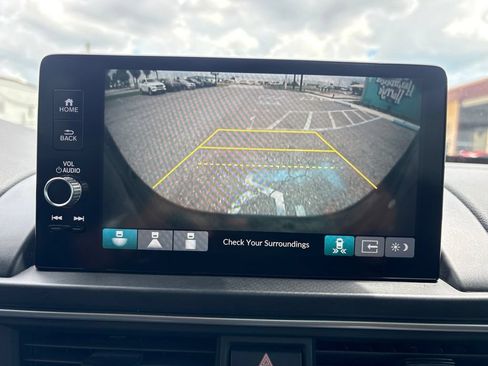 Used 2023 Honda Pilot EX-L image 22