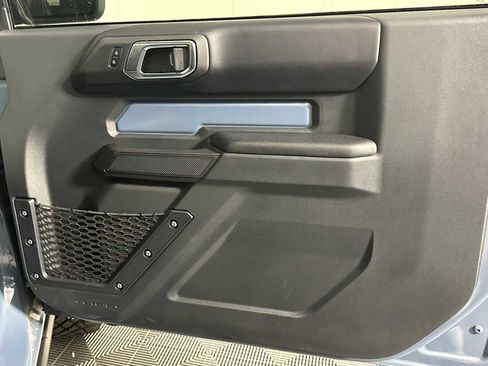 Used 2025 Ford Bronco Badlands AWD/4WD image 18