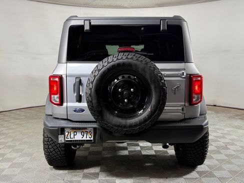 Used 2023 Ford Bronco Black Diamond image 6