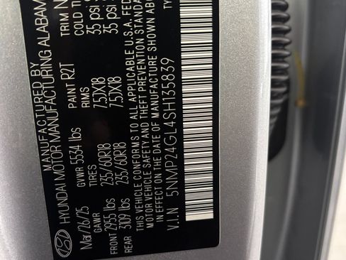 Used 2025 Hyundai Santa Fe SEL FWD image 31