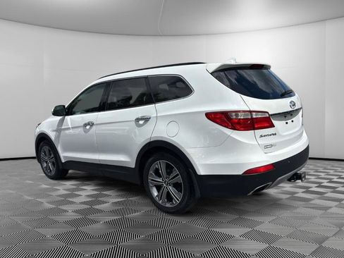 Used 2015 Hyundai Santa Fe GLS w/ Option Group 03 AWD/4WD image 3