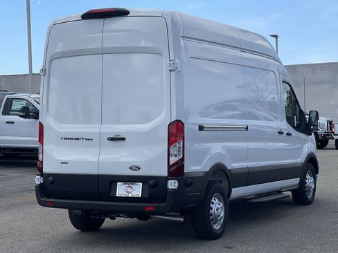 New 2026 Ford Transit 350 148 High Roof AWD image 6