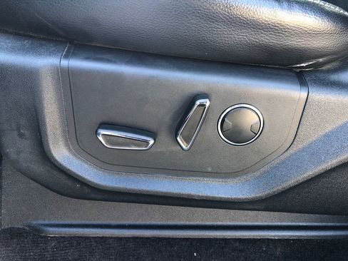 Used 2015 Ford F150 Lariat AWD/4WD image 21
