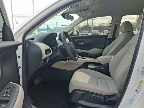 Used 2023 Honda HR-V LX image 13