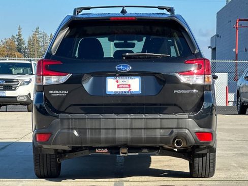 Certified 2020 Subaru Forester Limited image 4
