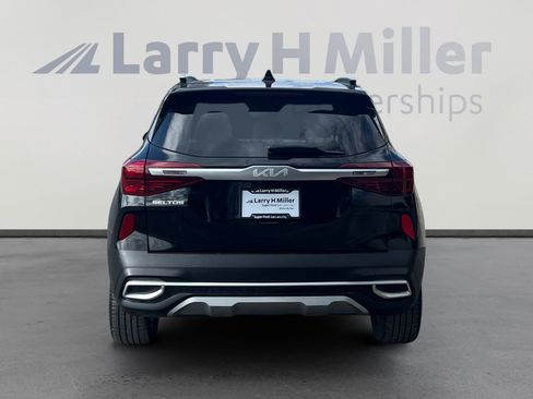 Used 2022 Kia Seltos SX AWD/4WD image 4