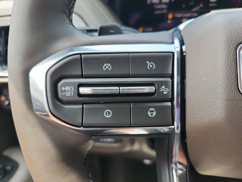 New 2026 GMC Yukon Elevation w/ Elevation Premium Package RWD image 21