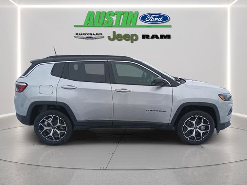 New 2026 Jeep Compass Limited AWD/4WD image 6