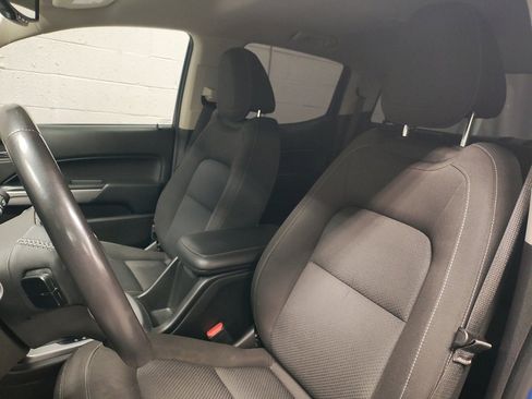 Used 2022 Chevrolet Colorado LT image 25