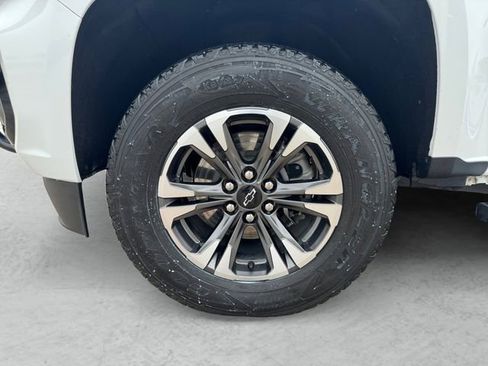 Used 2022 Chevrolet Colorado Z71 image 23