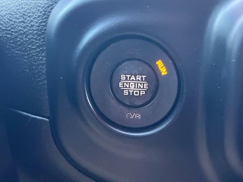 Used 2021 Jeep Wrangler Unlimited Rubicon w/ Xtreme Recon 35" Tire Package image 24